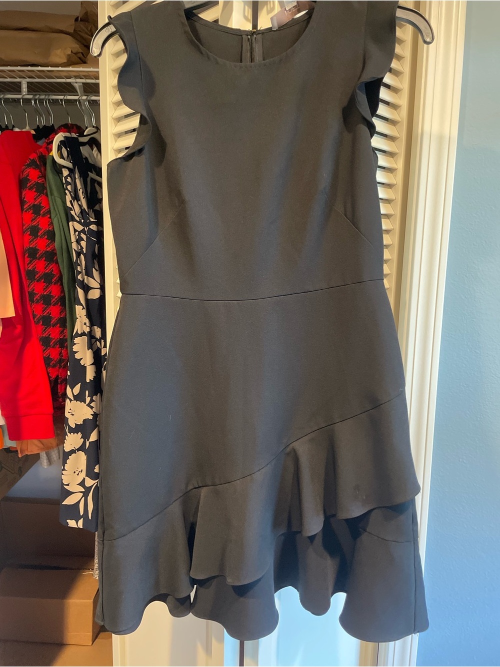 LOFT Black Asymmetrical Ruffle Hem Dress - LBD:  Little Black Dress! Sz 2